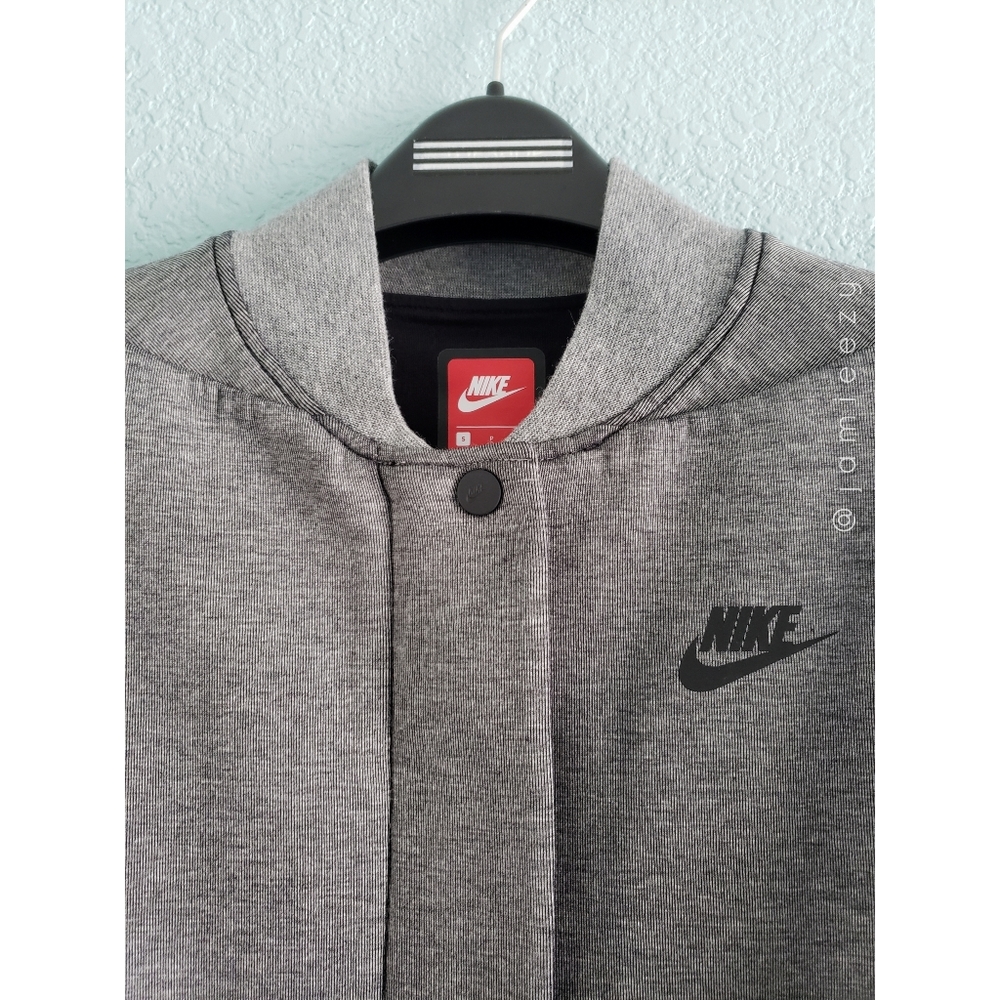 Nike Sportswear | Tech Fleece "Destroyer" Jacket - Picture 3 of 11